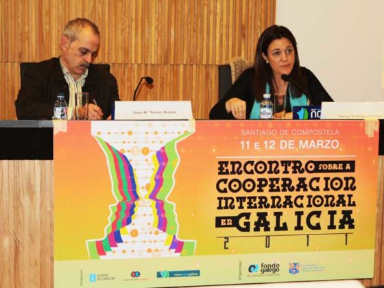 A Secretaria de Estado de Cooperación Internacional, Soraya Rodríguez, co presidente da Coordinadora Galega de ONGD, Xosé María Torres.