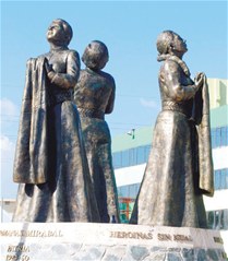 Monumento ás irmás Mirabal en Santo Domingo.